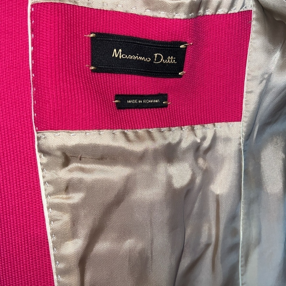 Massimo Dutti
Blazer
Size 8
Pink, Viscose - Picture 5 of 9